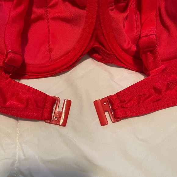 ASOS Red Bikini Top - Picture 5 of 8